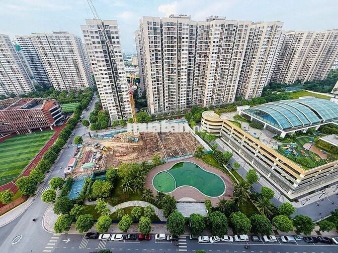 Bán căn 2PN 1VS full nội thất, view thoáng giá chỉ còn 3.72 tỷ tại OCP