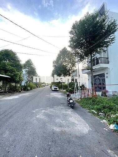 NỀN ĐẸP KHÔNG CỐNG TỤ KDC HỒNG LOAN ĐÔNG NAM