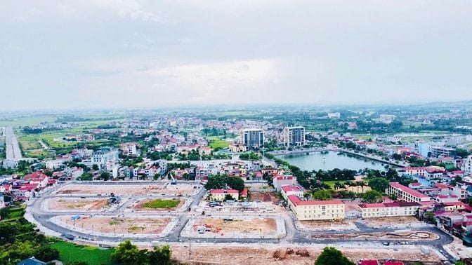 Cần bán nhanh lô làn2 Bích Sơn đẹp mê ly 80m2 đường vỉa hè 20mét 