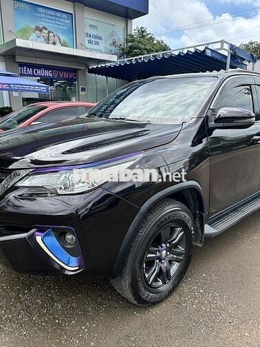 Toyota Fortuner 2019 2.4G 4x2 MT - 220000 km