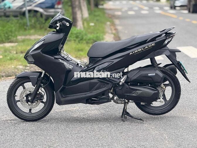 honda- air blade 2024 4 vall
