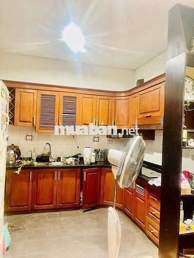 Bán gấp căn CC 123m2 CC Nguyễn Cảnh Dị Định Công 3 ngủ thoáng sáng