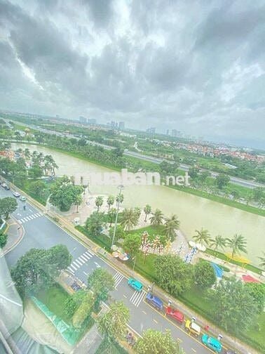 Bán gấp căn góc 2PN full nội thất cao cấp, view sông  Vinhomes GL