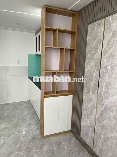 Bán Nhà  Trệt Lầu Gần Bệnh Viện Q12 Giá 650TR .