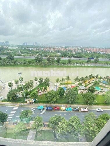 Bán gấp căn góc 2PN full nội thất cao cấp, view sông  Vinhomes GL