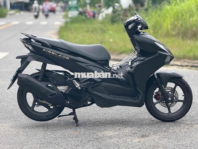 honda- air blade 2024 4 vall