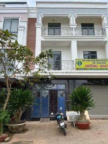 Nhà cho thuê nguyên căn nội thất đầy đủ