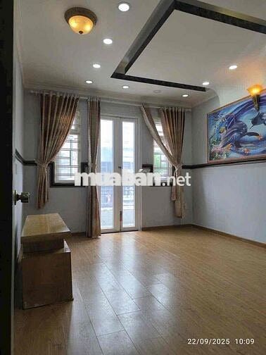 NHÀ PHỐ KHU PHÂN LÔ ĐƯỜNG 4m Ô TÔ VÔ TẬN NƠI,LÊ VĂN KHƯƠNG vào hơn 300