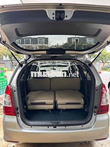 Toyota Innova 2012 E - HÀNG XỊN