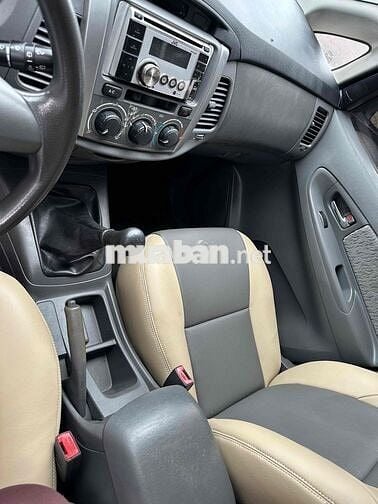 Toyota Innova 2012 E - HÀNG XỊN
