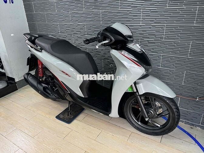 Honda SH125 date 2024 Abs Xám Xi Măng Bs Sài Gòn