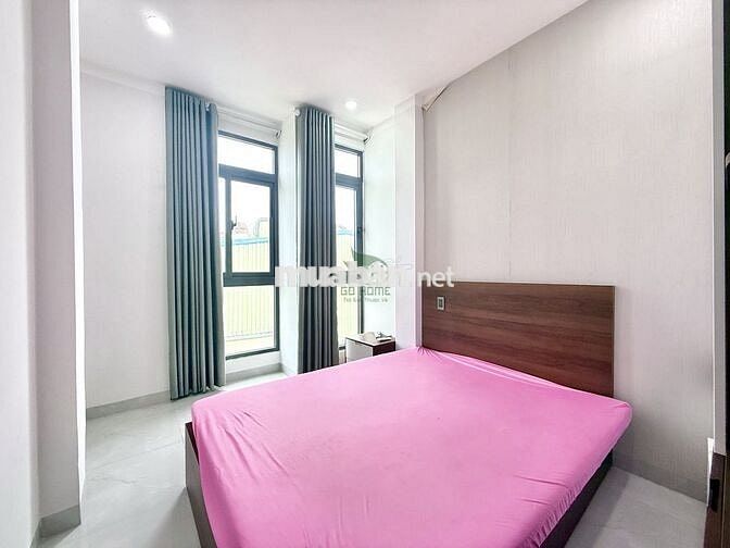 CHO THUÊ NHÀ 5 PHÒNG FULL NỘI THẤT NGỦ KHU PHƯỚC LONG GIÁ 12 TRIỆU/TH
