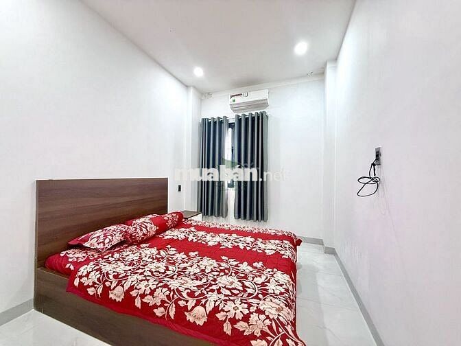 CHO THUÊ NHÀ 5 PHÒNG FULL NỘI THẤT NGỦ KHU PHƯỚC LONG GIÁ 12 TRIỆU/TH