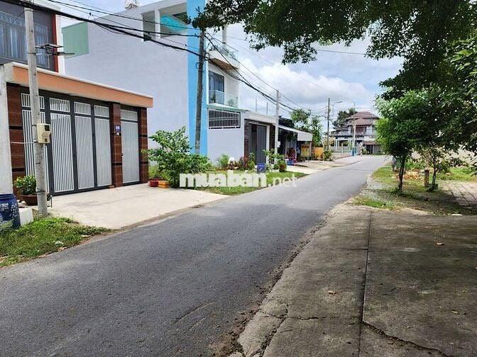 530 Triệu có ngay lô đất đẹp 240m2 An Đước An Tịnh Trảng Bàng Tây Ninh