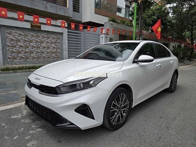 Kia K3 Luxury 1.6 AT sản xuất 2022 siêu lướt