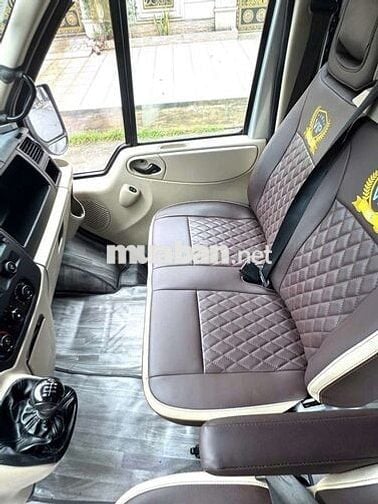 FORD TRANSIT SVP 16 CHỖ SX2018 - 178000 km