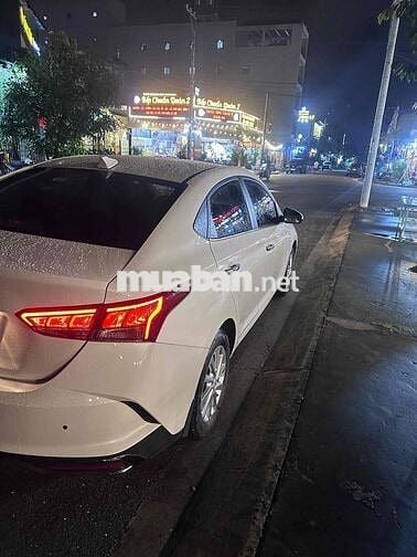 Hyundai Accent 2022 1.4 MT - 70000 km
