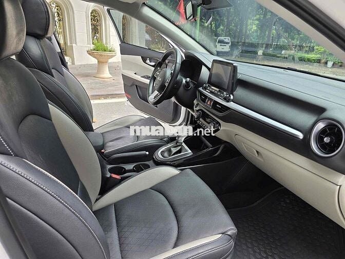 Kia K3 Luxury 1.6 AT sản xuất 2022 siêu lướt