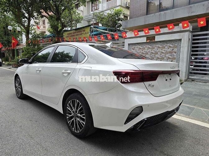 Kia K3 Luxury 1.6 AT sản xuất 2022 siêu lướt
