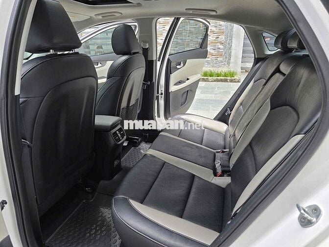 Kia K3 Luxury 1.6 AT sản xuất 2022 siêu lướt