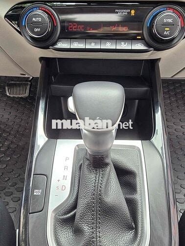 Kia K3 Luxury 1.6 AT sản xuất 2022 siêu lướt