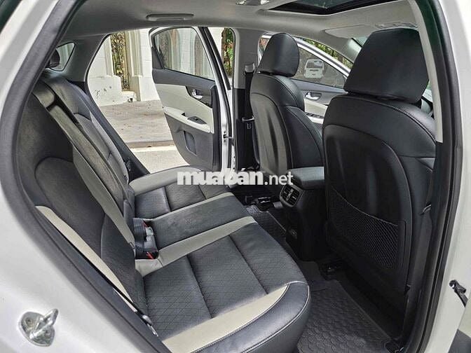Kia K3 Luxury 1.6 AT sản xuất 2022 siêu lướt