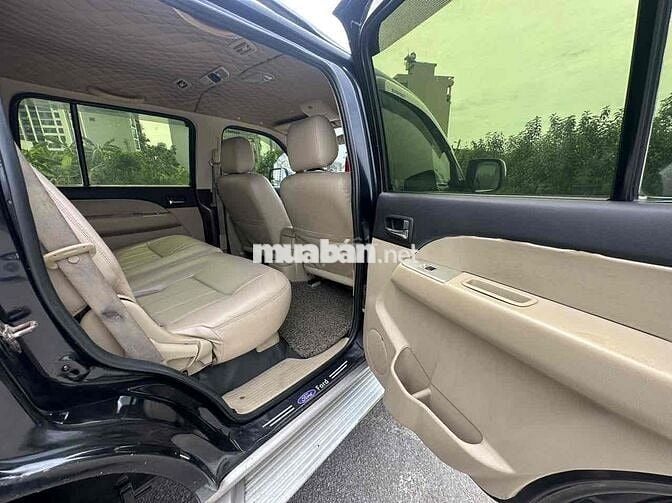 Ford Everest 2008 2.5L 4x4 MT - 51815 km