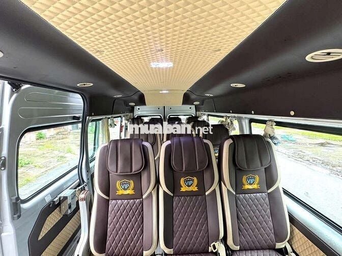 FORD TRANSIT SVP 16 CHỖ SX2018 - 178000 km