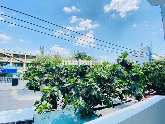 Cho thuê phòng BANCOL lớn ngay Lý Thường Kiệt Q10 gần Big C Miền Đông