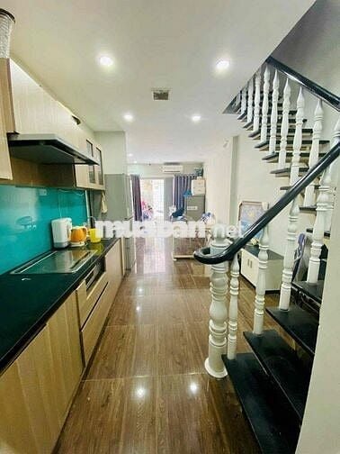 NHÀ MỚI 2PN PHAN XÍCH LONG NỘI THẤT ĐỦ