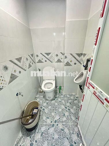 Nhà LÊ VĂN QUỚI [4X14, 1 lầu, 4pn, 2toilet] 15tr/tháng