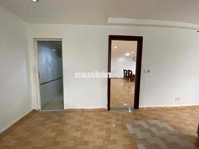 VĂN PHÒNG 85M2 SÁT CITY LAND-VÓ BÃI XE Ô TÔ-