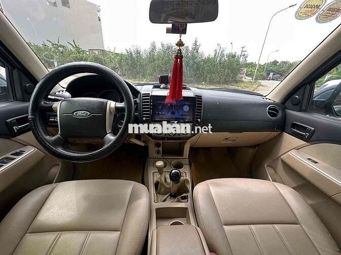 Ford Everest 2008 2.5L 4x4 MT - 51815 km