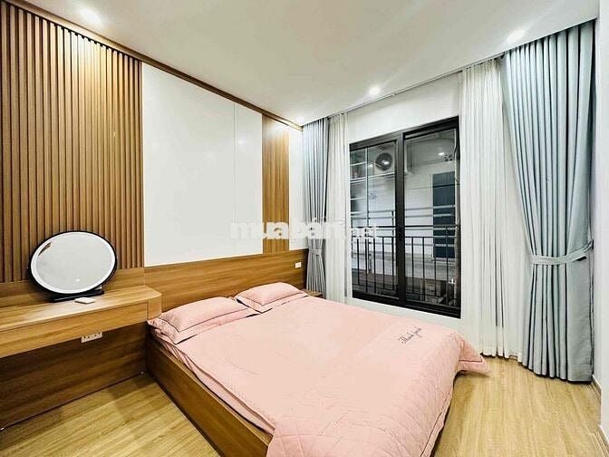 Nhà Đẹp Bạch Mai, Hai Bà Trưng 39m, 4 tầng, mt 3.6m, giá 8.2 tỷ.