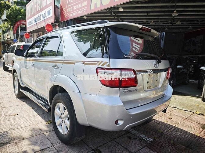 Toyota Fortuner 2011 2.5G - 16000 km