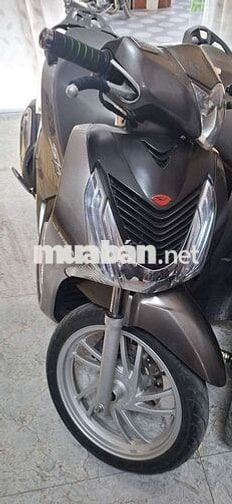 Chia sẻ đam mê SH 125 2012 còn vỏ gin chạy 21km