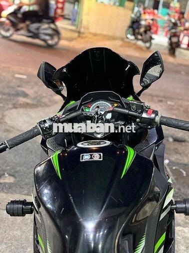 Cần bán Kawasaki Ninja 300 Abs 2017 Biển SG 9 chủ
