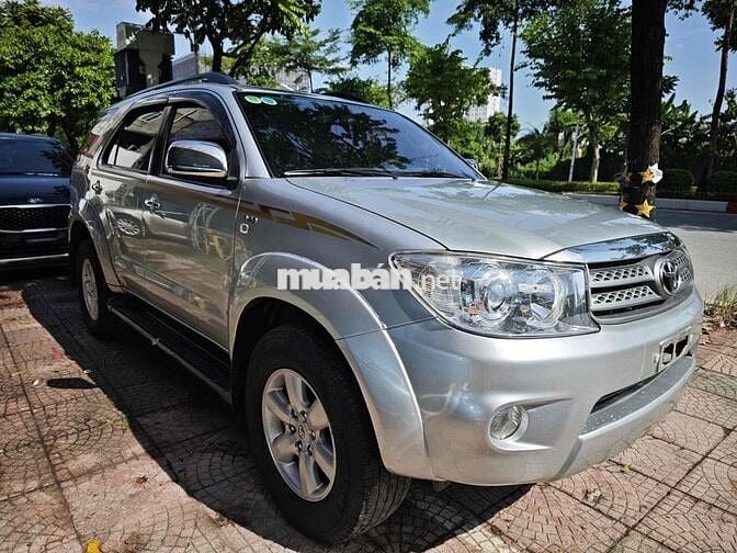Toyota Fortuner 2011 2.5G - 16000 km