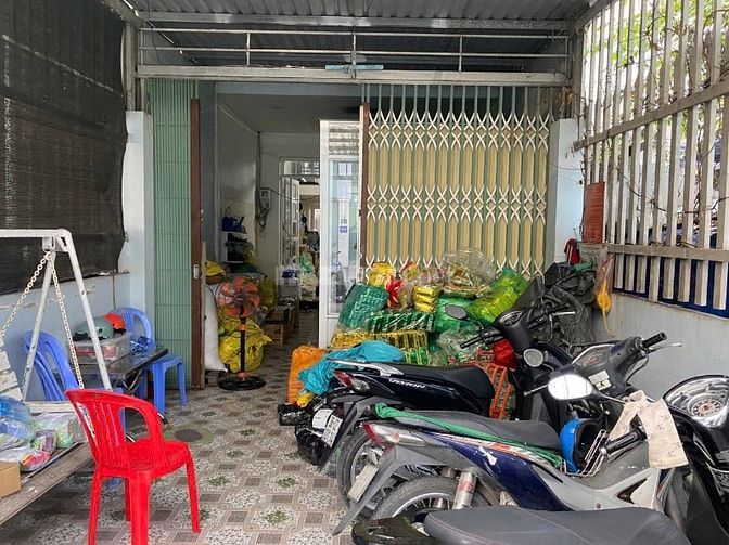 Nhà mặt tiền kinh doanh nhiều lĩnh vực . Gần tu viện Khánh an 
