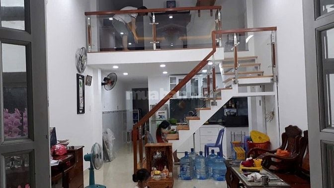 Nhà mặt tiền kinh doanh nhiều lĩnh vực . Gần tu viện Khánh an 