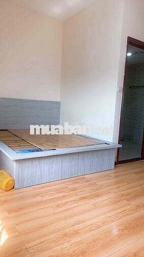 Cho thuê Cân hộ chung cư cao cấp Tản Đà , số 86 Tản Đà , P11, Q5  DT :
