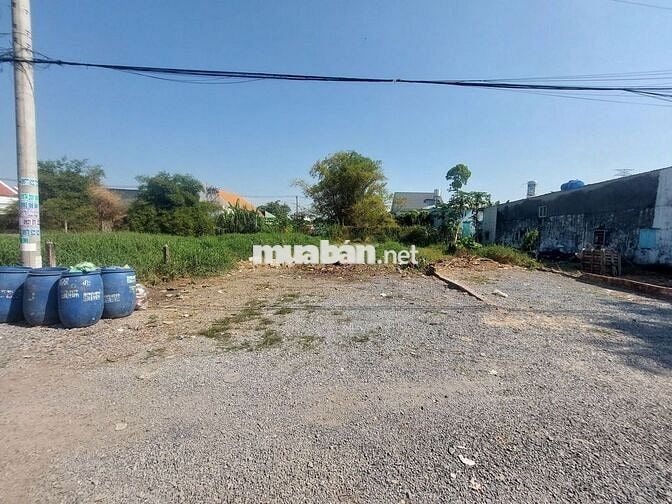 Nguyễn Kim Cương, ngang 8m, dài 26. Thổ cư 100% sổ hồng riêng .