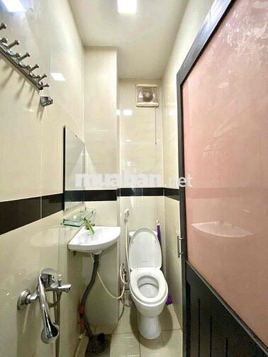 ✨siêu phẩm 2PN full nội thất cửa sổ lớn ngay sát cầu Chà Và