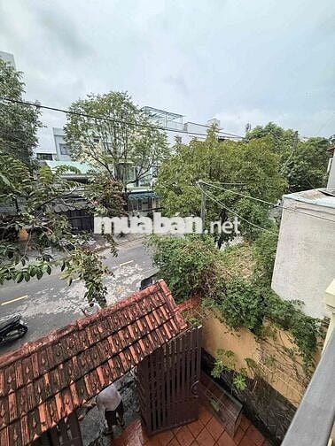 Cho Thuê Nhà Nguyên Căn 2,5 Tầng - Đường Nguyễn Phong Sắc