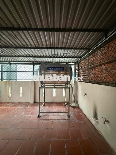 Cho Thuê Nhà Nguyên Căn 2,5 Tầng - Đường Nguyễn Phong Sắc