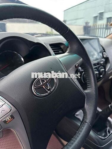 Toyota Fortuner 2015 2.5G 4x2 - 112000 km