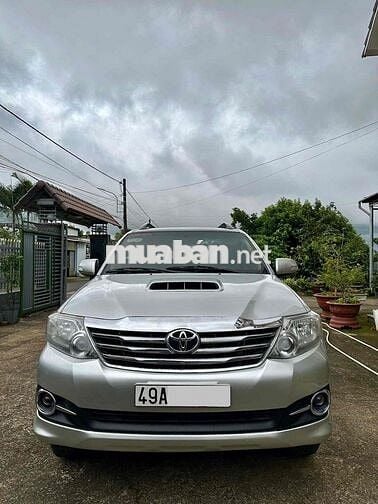 Toyota Fortuner 2015 2.5G 4x2 - 112000 km