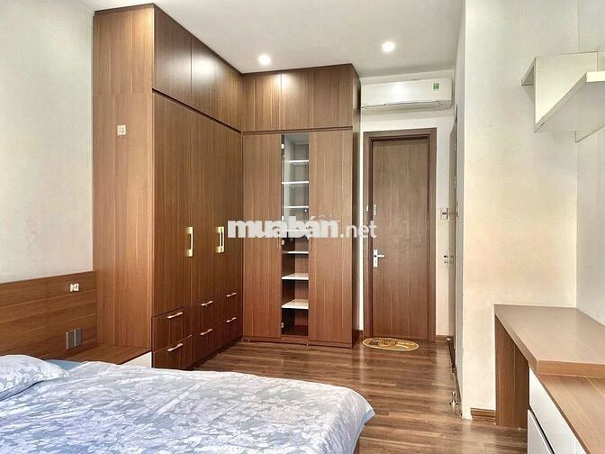 SHOPHOUSE 3 PHÒNG NGỦ 2 WC DIỆN TÍCH RỘNG