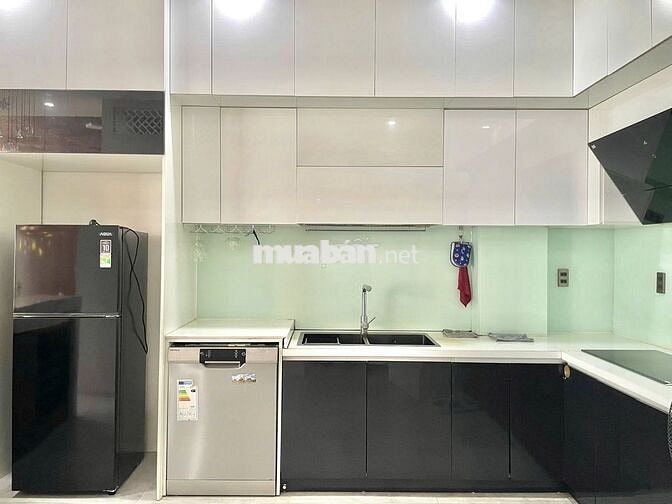 SHOPHOUSE 3 PHÒNG NGỦ 2 WC DIỆN TÍCH RỘNG