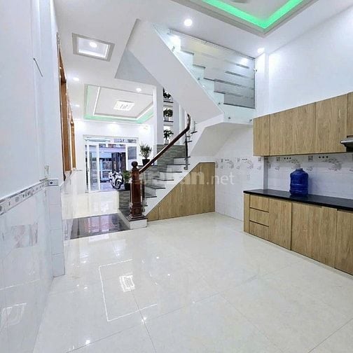 CHUYỂN CÔNG TÁC CHỦ BÁN NHÀ NGAY SÂN BAY LONG THÀNH 